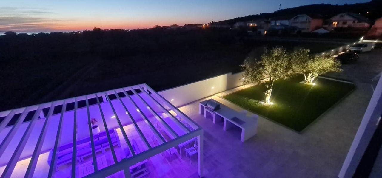 Lalic Gallery Villa ビビニェ エクステリア 写真