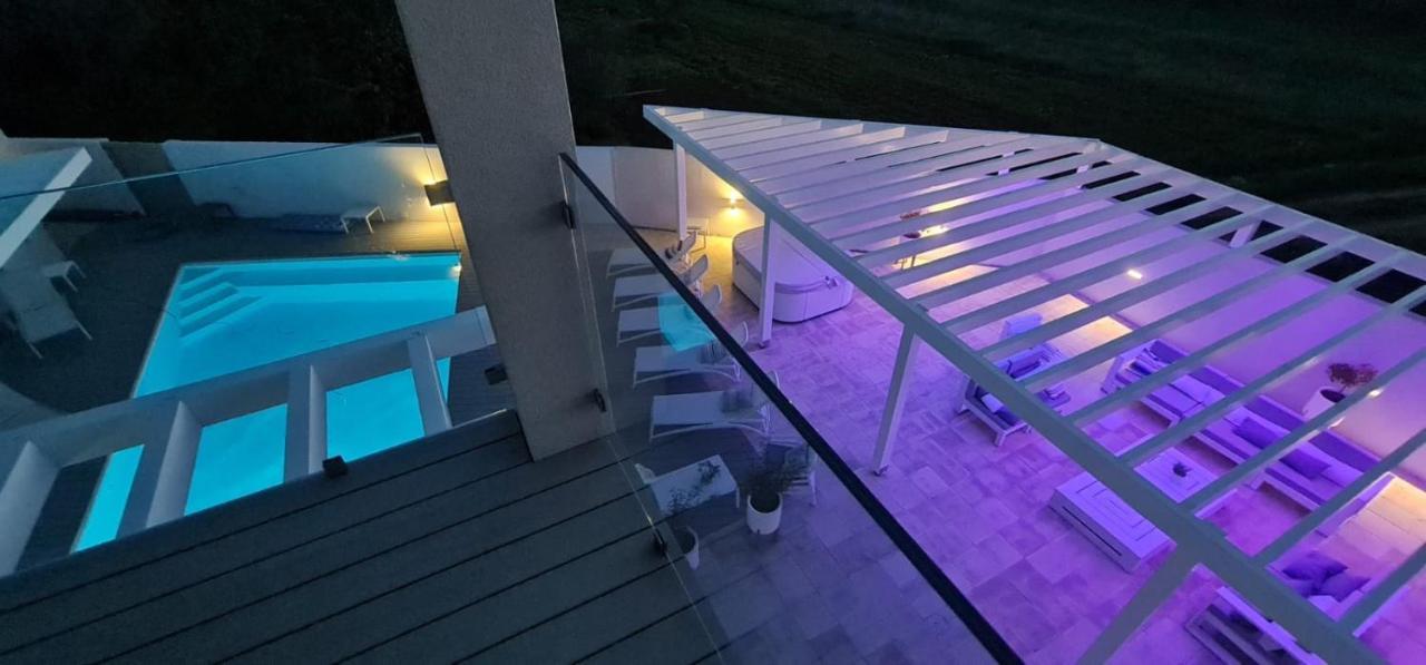 Lalic Gallery Villa ビビニェ エクステリア 写真